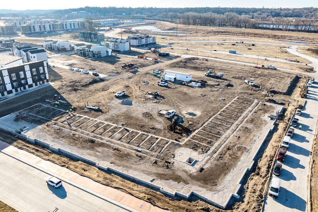 Linc Apartments in Des Moines, IA - Building Photo