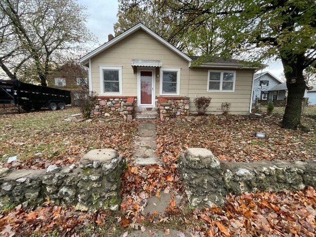 property at 517 Wilson St