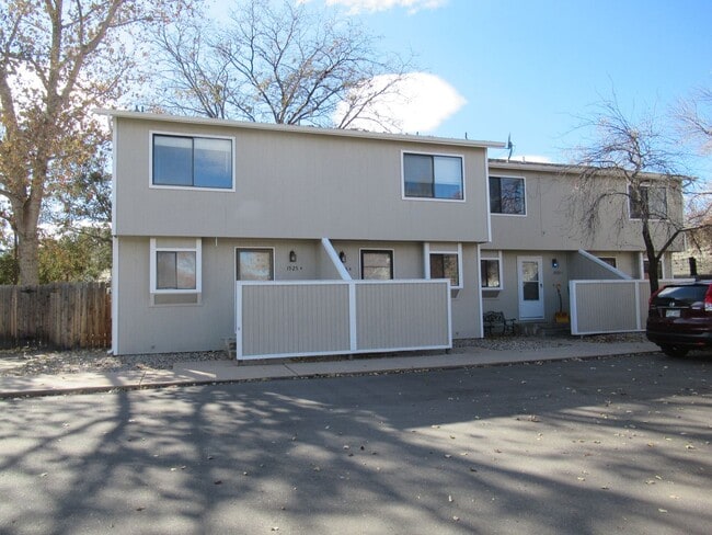 1925 Ross Ct in Fort Collins, CO - Building Photo - Building Photo