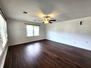 3944 NW 13th St in Oklahoma City, OK - Building Photo - Building Photo