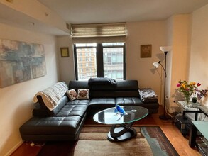 1021 N Garfield St, Unit 848 in Arlington, VA - Building Photo - Building Photo