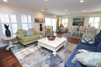 9505 Monmouth Ave in Margate City, NJ - Building Photo - Building Photo