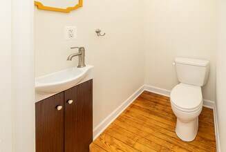 1242 E Fort Ave in Baltimore, MD - Building Photo - Building Photo