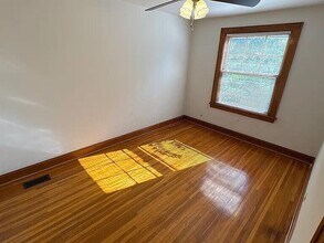 3140 Indianola Ave in Columbus, OH - Building Photo - Building Photo