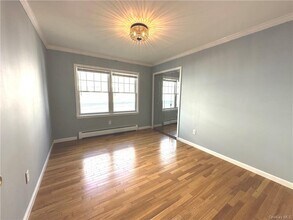 68 Virginia Ave-Unit -1 in Dobbs Ferry, NY - Building Photo - Building Photo