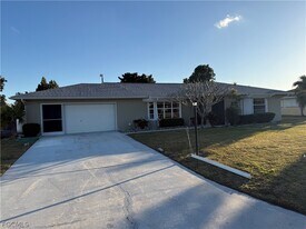 234 Oakside St in Lehigh Acres, FL - Building Photo