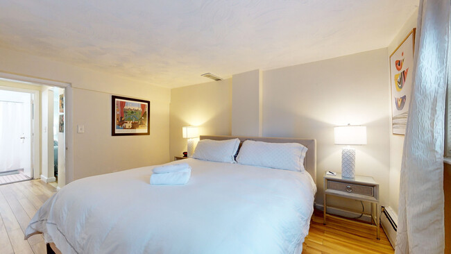 79 Chestnut St, Unit 1