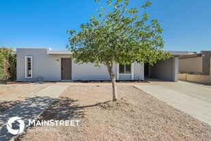 4322 E Saint Catherine Ave in Phoenix, AZ - Building Photo
