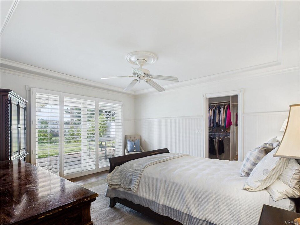 2857 Ellesmere Ave in Costa Mesa, CA - Building Photo