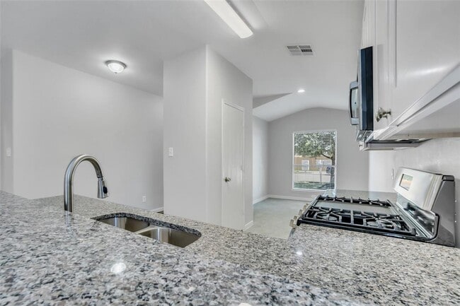 property at 210 Glencarry Trail