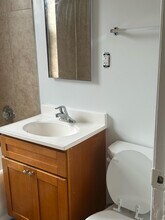 6851 S Crandon Ave in Chicago, IL - Building Photo - Building Photo