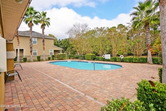 12337 Sand Pine Ct in Jacksonville, FL - Building Photo - Building Photo