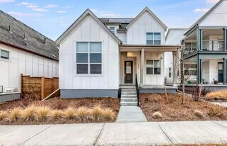 5992 N Fulton St in Denver, CO - Building Photo