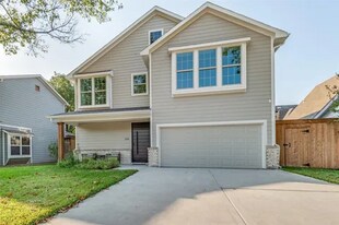 1106 Belew St in Irving, TX - Building Photo