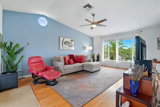 1679 Serenity Ln in Sanibel, FL - Building Photo - Building Photo