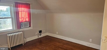 2912 Hillcrest Ave in Parkville, MD - Building Photo - Building Photo