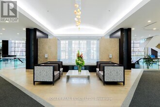 33 Sheppard Ave E in Toronto, ON - Building Photo - Building Photo