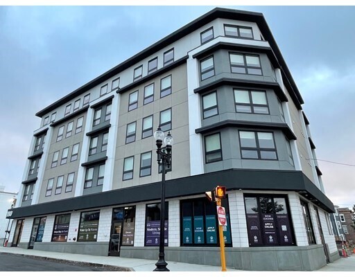 180 Shirley Ave-Unit -309 in Revere, MA - Building Photo