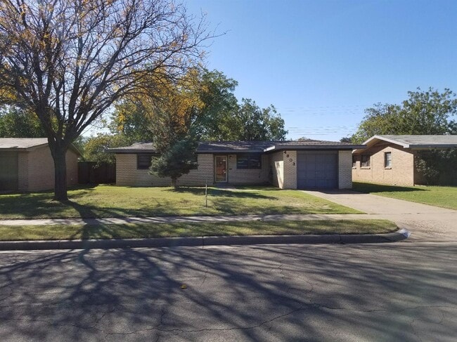 property at 4803 43rd St