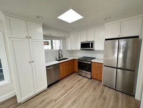 21208 Merridy St in Los Angeles, CA - Building Photo - Building Photo