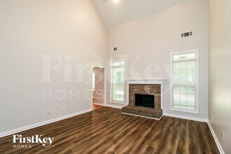 25 Pebble Creek Dr in Covington, GA - Foto de edificio - Building Photo
