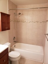 5309 Ravens Crest Dr in Plainsboro, NJ - Building Photo - Building Photo