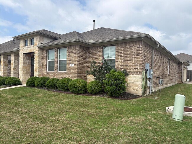 9200 Margaret Jewel Ln in Austin, TX - Building Photo - Building Photo