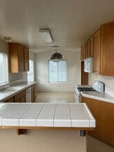706 Vino Ct in Los Banos, CA - Building Photo - Building Photo