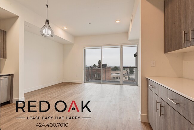 property at 1331 W 7th St