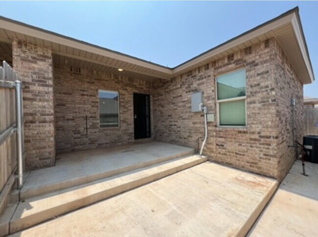 5534 Kemper Ave in Lubbock, TX - Building Photo - Building Photo