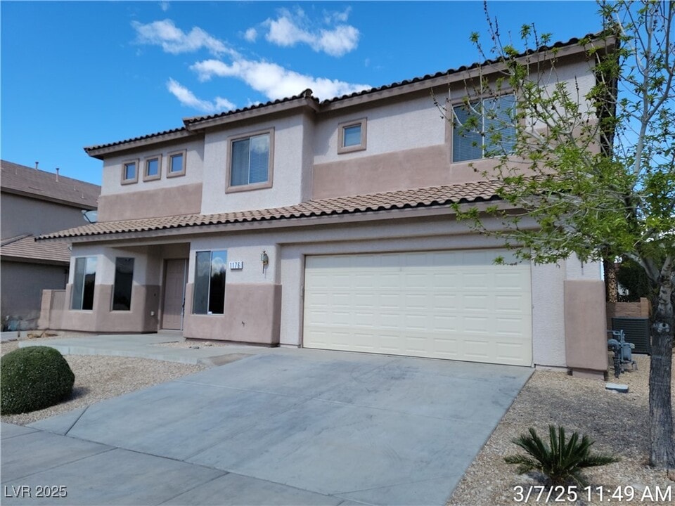 1176 El Nido Ct in Henderson, NV - Building Photo