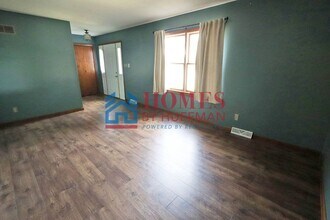 10611 County Rd 509 S in Newburgh, IN - Building Photo - Building Photo