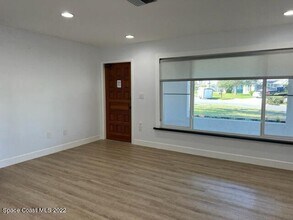 868 Vance Cir NE in Palm Bay, FL - Building Photo - Building Photo