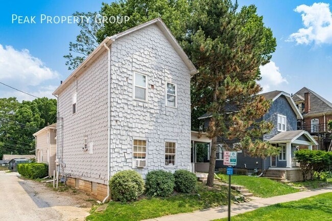 property at 1518 Worthington St