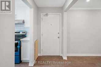 44 Metcalfe St in Thorold, ON - Building Photo - Building Photo