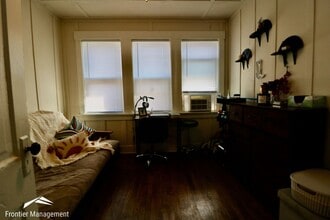 527 Moro St in Manhattan, KS - Building Photo - Building Photo