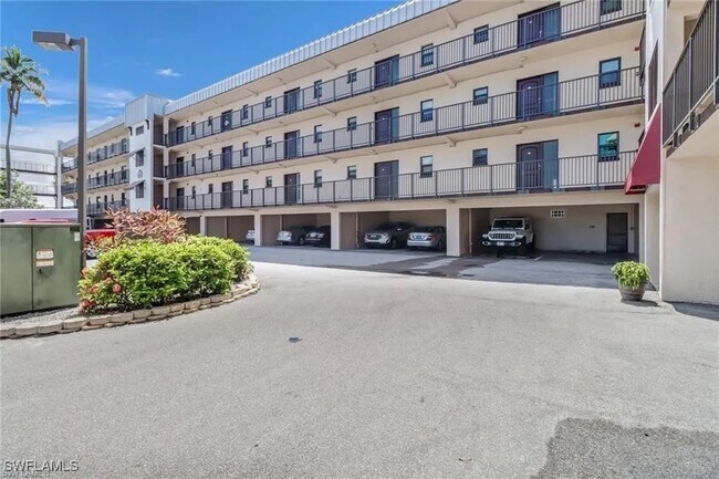 property at 805 River Point Dr