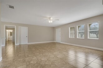 1625 SE 21st Ln in Cape Coral, FL - Building Photo - Building Photo