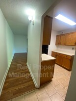 5901 Tamar Dr in Columbia, MD - Building Photo - Building Photo