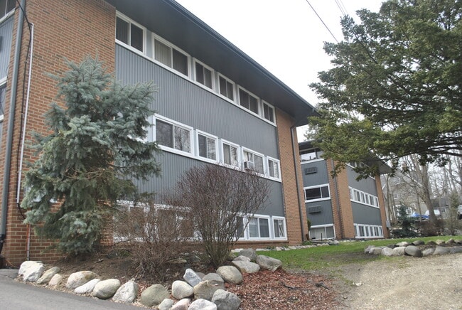 Atrio Apartment Homes