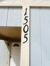 1505 E 6th St in Lubbock, TX - Foto de edificio - Building Photo