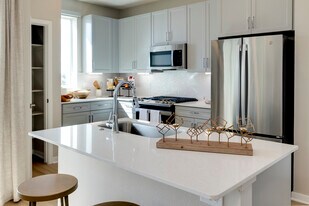 Echo Biltmore in Phoenix, AZ - Building Photo