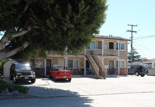 Kendall Apartments in San Diego, CA - Building Photo - Building Photo