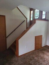 858 Parkview St NE in Massillon, OH - Building Photo - Building Photo