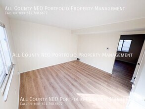 376 Woodland Ave in Columbus, OH - Building Photo - Building Photo