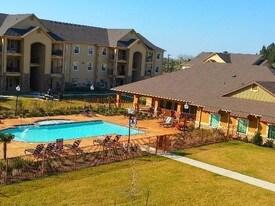 Paseo Pointe Apartments