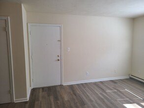 A1437K in Norfolk, VA - Foto de edificio - Interior Photo