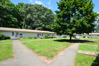 Wheeler Village Apartments in Southington, CT - Building Photo - Building Photo