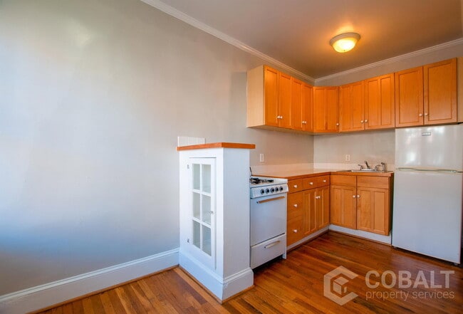 674 Somerset Terrace NE in Atlanta, GA - Building Photo - Building Photo