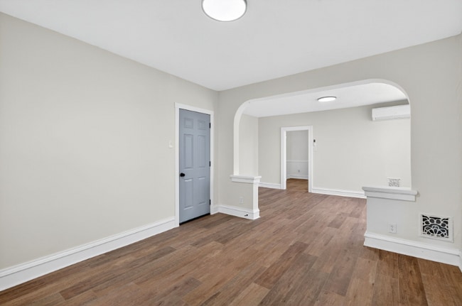 5803 S Kings Highway Blvd in St. Louis, MO - Building Photo - Building Photo